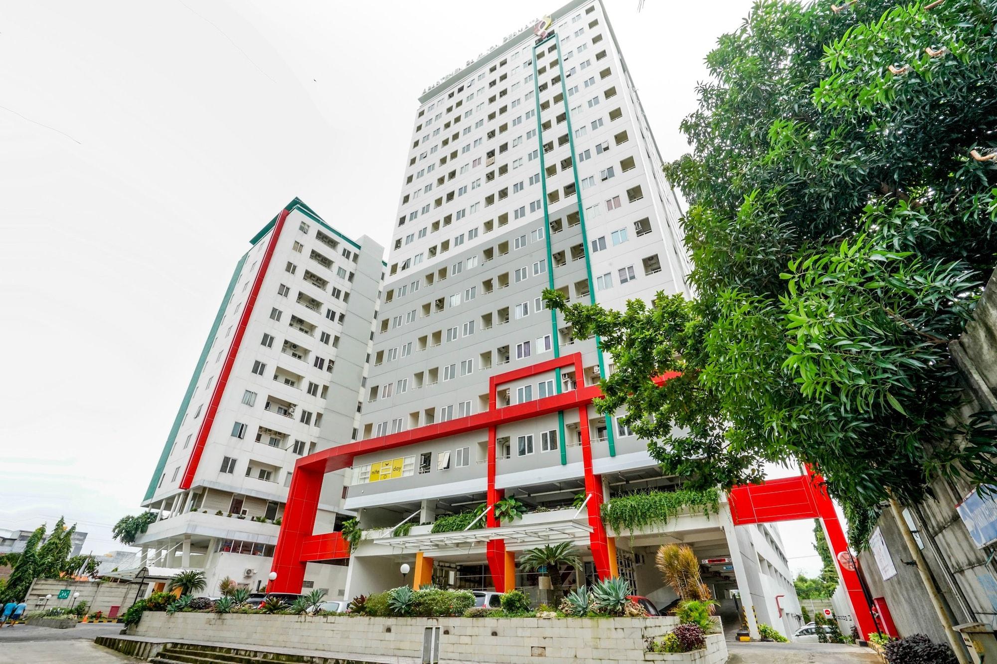 Super Oyo Capital O 91962 Pavilion Permata Surabaya Exterior foto